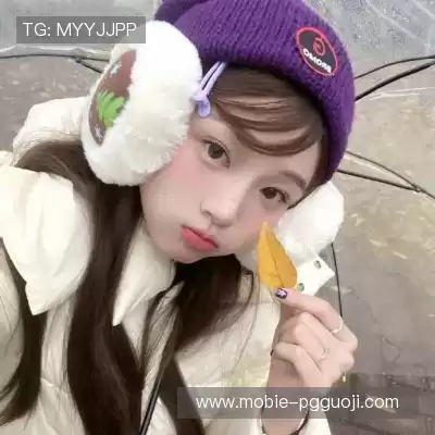 侯跃雯